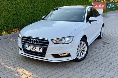 Седан Audi A3 2015 в Вінниці