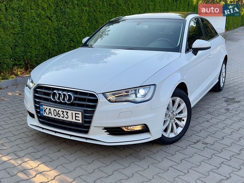 Седан Audi A3 2015 в Вінниці