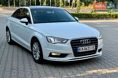 Седан Audi A3 2015 в Вінниці
