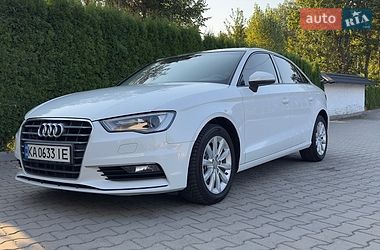 Седан Audi A3 2015 в Вінниці