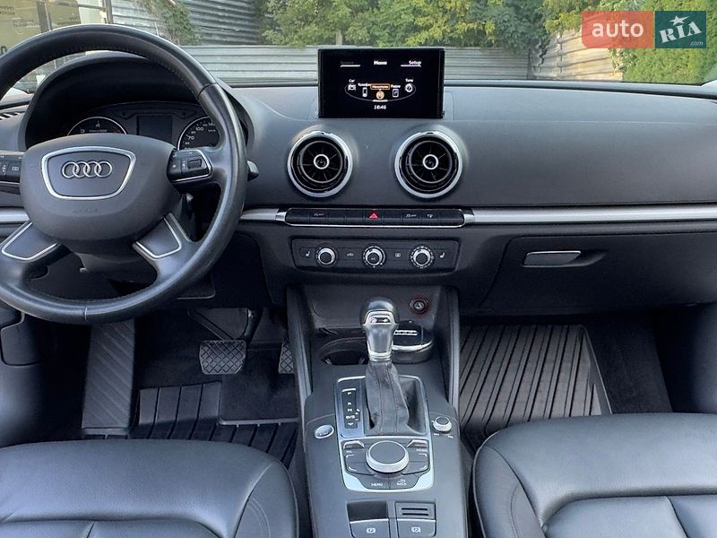 Седан Audi A3 2015 в Вінниці