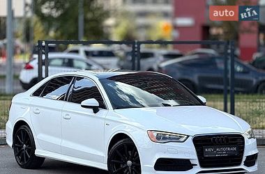 Седан Audi A3 2015 в Киеве