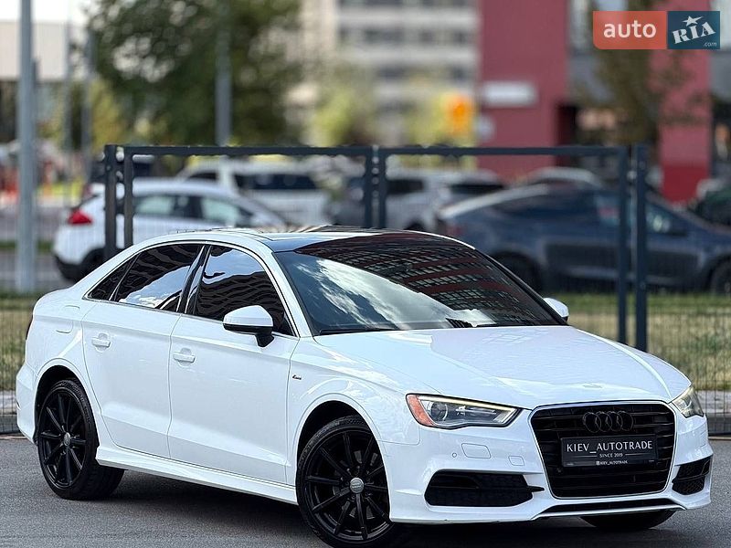 Седан Audi A3 2015 в Киеве