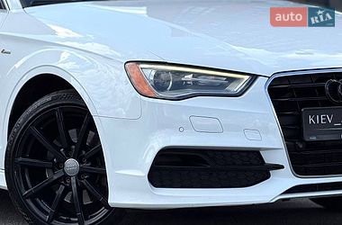 Седан Audi A3 2015 в Киеве