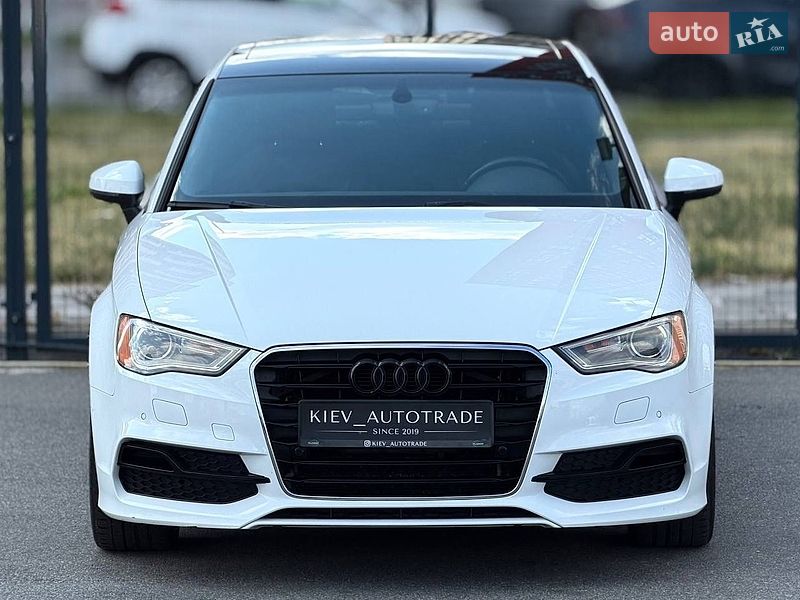 Седан Audi A3 2015 в Киеве