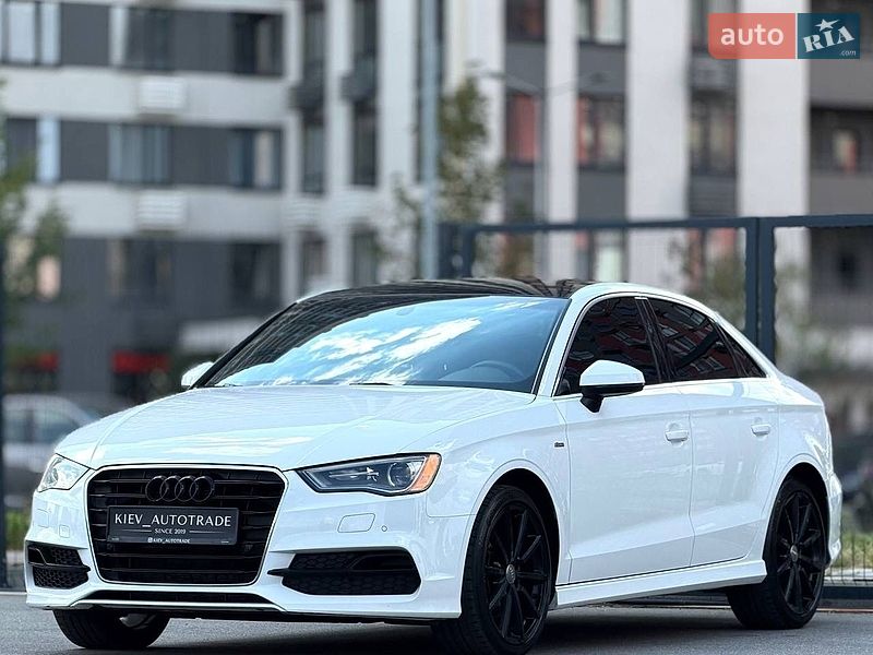 Седан Audi A3 2015 в Киеве