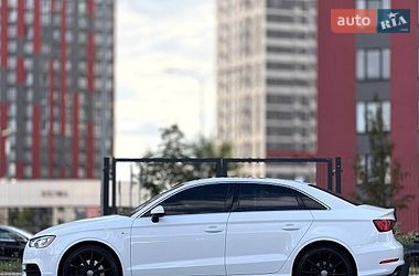 Седан Audi A3 2015 в Киеве