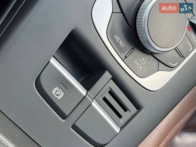Седан Audi A3 2015 в Киеве