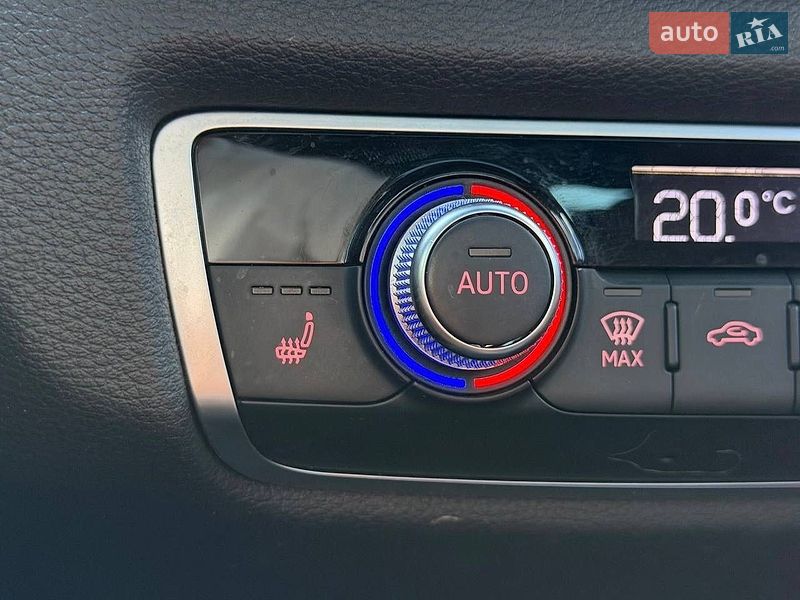 Седан Audi A3 2015 в Киеве