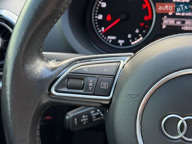 Седан Audi A3 2015 в Киеве