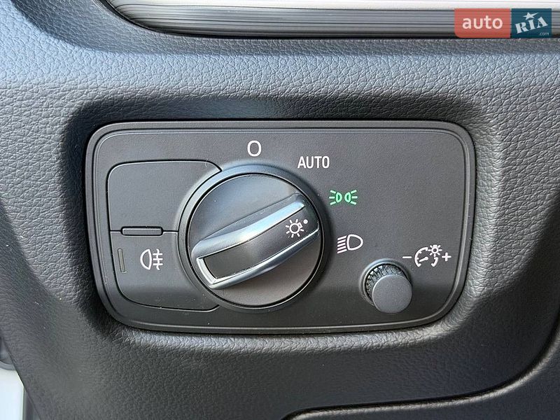 Седан Audi A3 2015 в Киеве