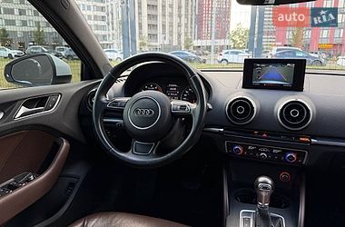 Седан Audi A3 2015 в Киеве