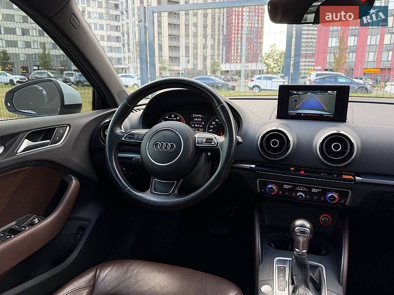 Седан Audi A3 2015 в Киеве