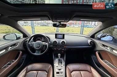 Седан Audi A3 2015 в Киеве