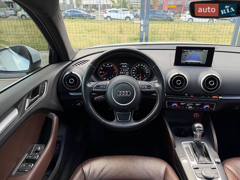 Седан Audi A3 2015 в Киеве