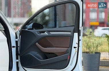 Седан Audi A3 2015 в Киеве