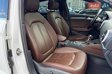 Седан Audi A3 2015 в Киеве
