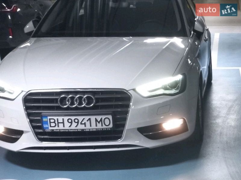 Хэтчбек Audi A3 2015 в Одессе