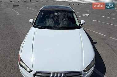 Седан Audi A3 2015 в Львове