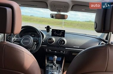 Седан Audi A3 2015 в Львове
