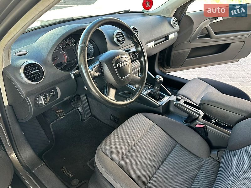 Хэтчбек Audi A3 2011 в Ивано-Франковске
