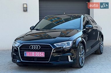 Седан Audi A3 2018 в Старокостянтинові