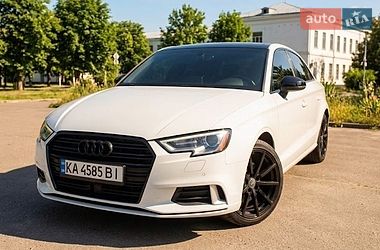 Седан Audi A3 2016 в Кривом Роге