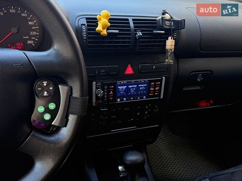 Хэтчбек Audi A3 2002 в Рава-Русской