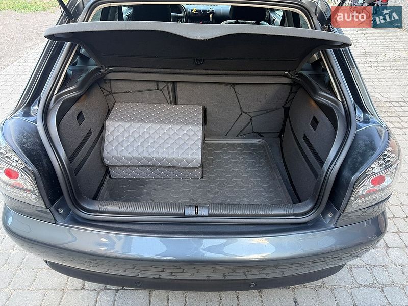 Хэтчбек Audi A3 2002 в Рава-Русской