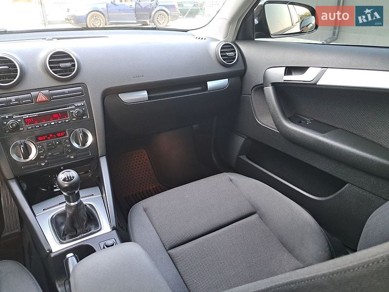 Хэтчбек Audi A3 2005 в Могилев-Подольске