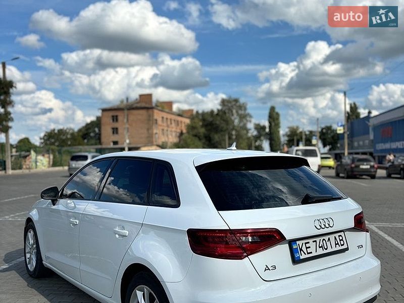 Хетчбек Audi A3 2014 в Ромнах фото 7 Хетчбек Audi A3 2014 в Ромнах