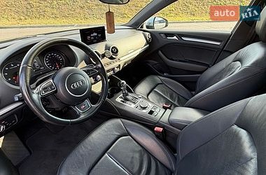 Седан Audi A3 2015 в Львове