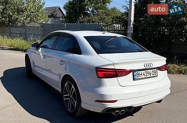 Седан Audi A3 2017 в Днепре