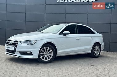 Седан Audi A3 2015 в Одессе