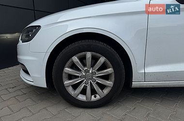 Седан Audi A3 2015 в Одессе