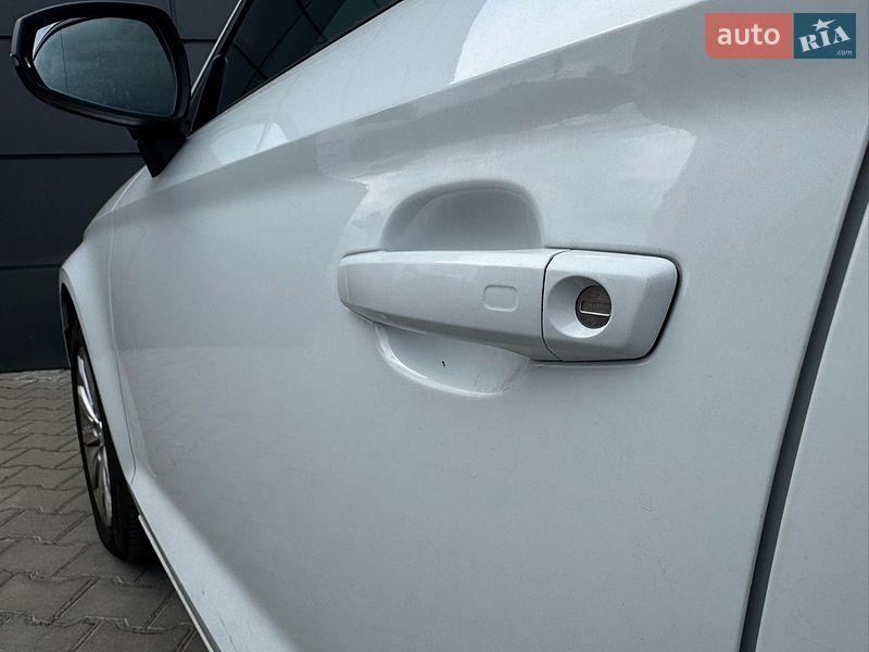 Седан Audi A3 2015 в Одессе