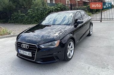 Седан Audi A3 2015 в Николаеве
