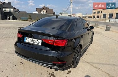 Седан Audi A3 2015 в Буковеле