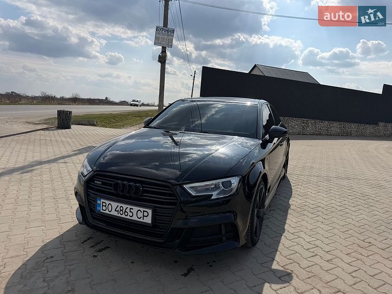 Седан Audi A3 2015 в Буковеле