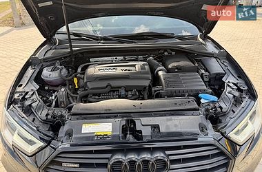 Седан Audi A3 2015 в Буковеле
