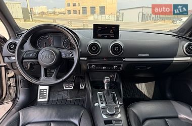 Седан Audi A3 2015 в Буковеле