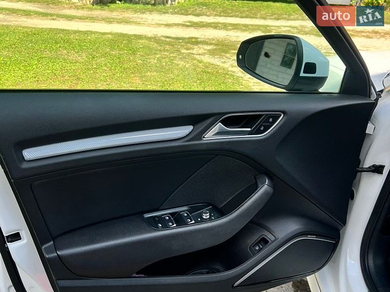 Хетчбек Audi A3 2016 в Умані