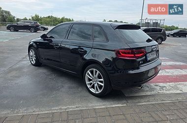 Хэтчбек Audi A3 2015 в Киеве
