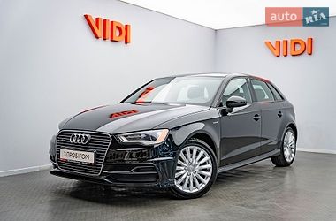 Хэтчбек Audi A3 2016 в Киеве