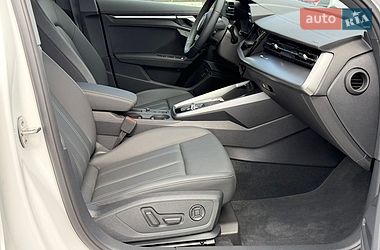 Седан Audi A3 2023 в Києві