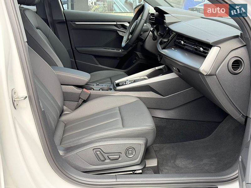 Седан Audi A3 2023 в Києві