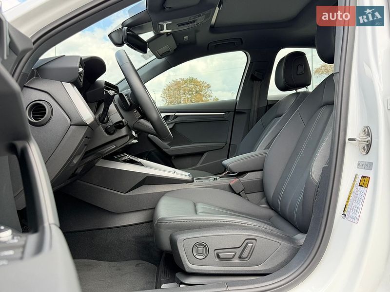 Седан Audi A3 2023 в Києві