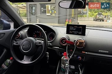 Седан Audi A3 2015 в Киеве