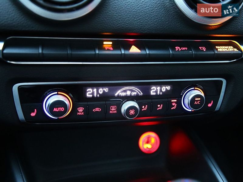 Седан Audi A3 2015 в Харкові