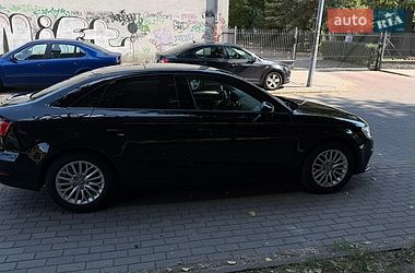 Седан Audi A3 2016 в Житомирі